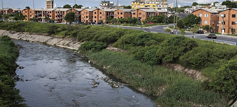 Governo prorroga, pela quarta vez, prazo para plano de saneamento.